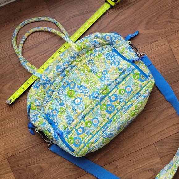 Vera Bradley Handbags - VERA BRADLEY LAPTOP 💻 BAG